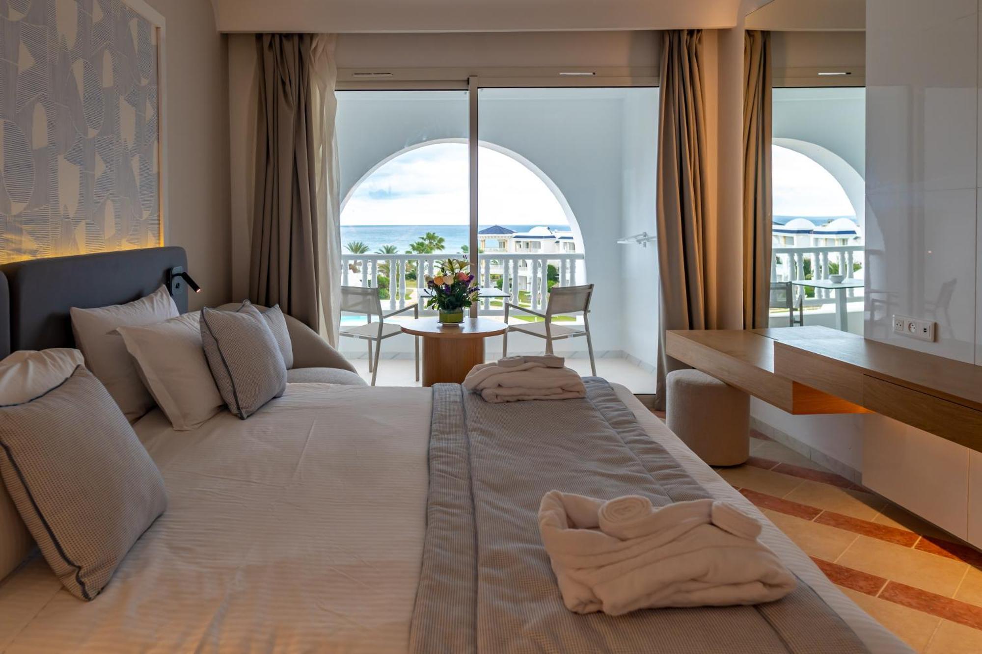 Royal Tulip Taj Sultan Hotel Hammamet Room photo